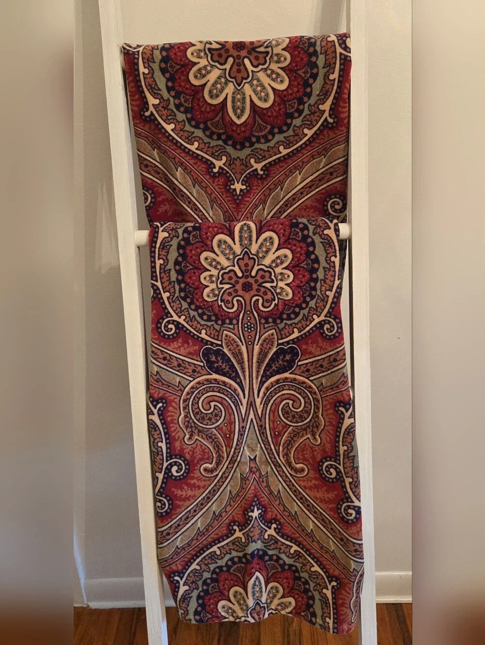 Two Vintage Lauren Ralph Lauren Medallion Paisley Cotton Bath Towels